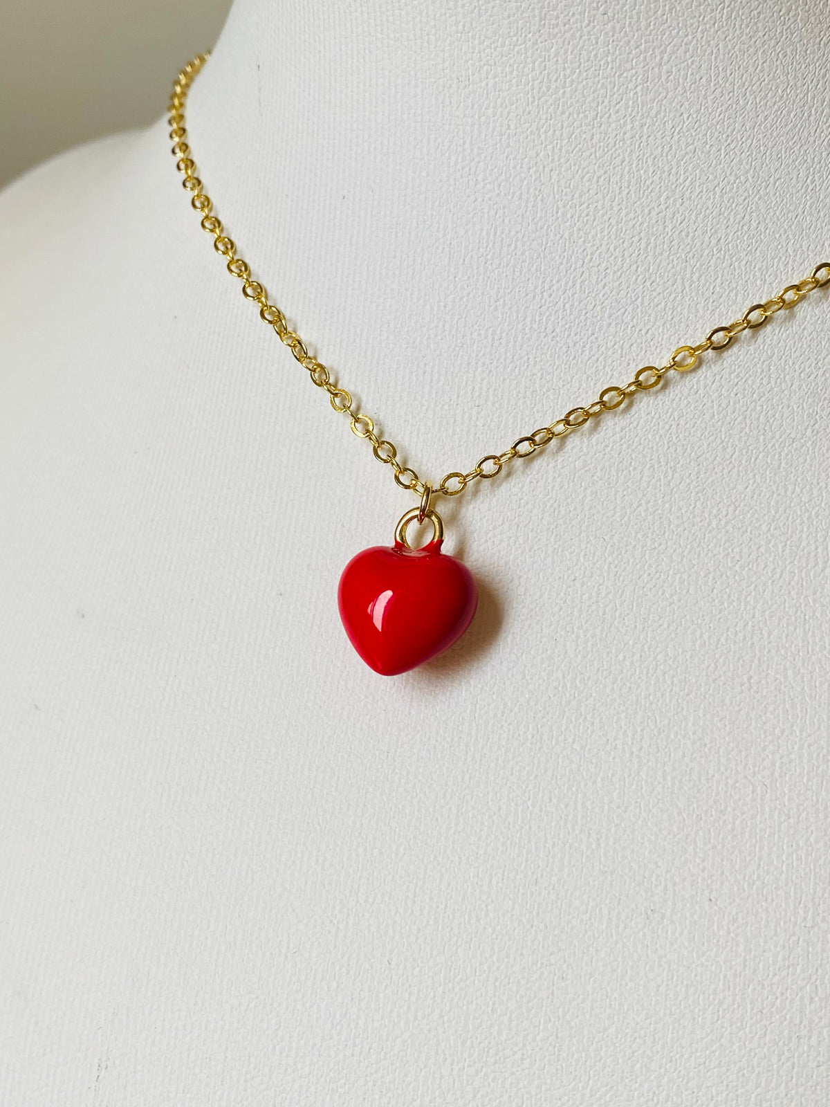 Corazón rojo esmaltado peq