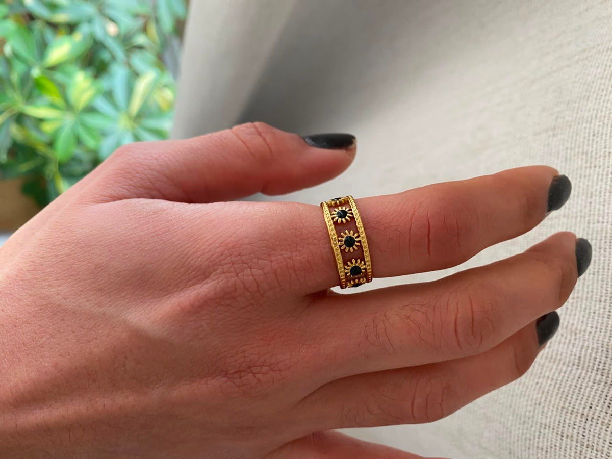 anillo soles negro